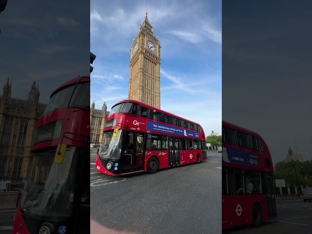 Sunny day ️ Blue Sky BIG Ben London 󠁧󠁢󠁥󠁮󠁧󠁿 UK Red bus #travel #london #redbus #bigben