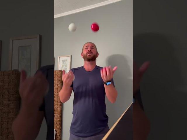 How To #juggle 4 Balls in 60 Seconds! #shorts