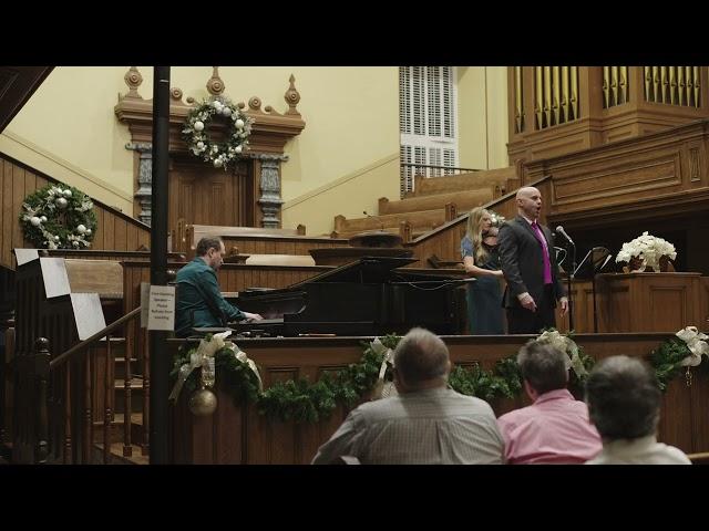 Oh Holy Night (Minuit Chrétiens) by Adolphe Adam sung by Philippe Hall (English & French)