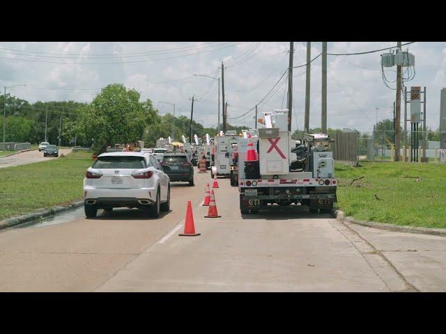 Internet restoration is an all-hands-on-deck job after Hurricane Beryl