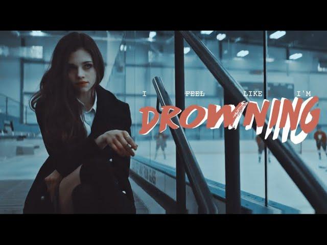 ► i feel like i'm drowning [LOOK AWAY]