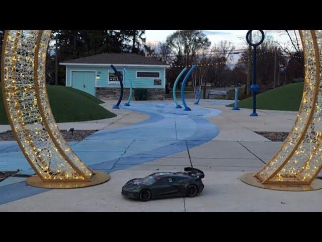 UMofO: live!  Pew, pew, Rochester Hills splashpad. Those poor kids!