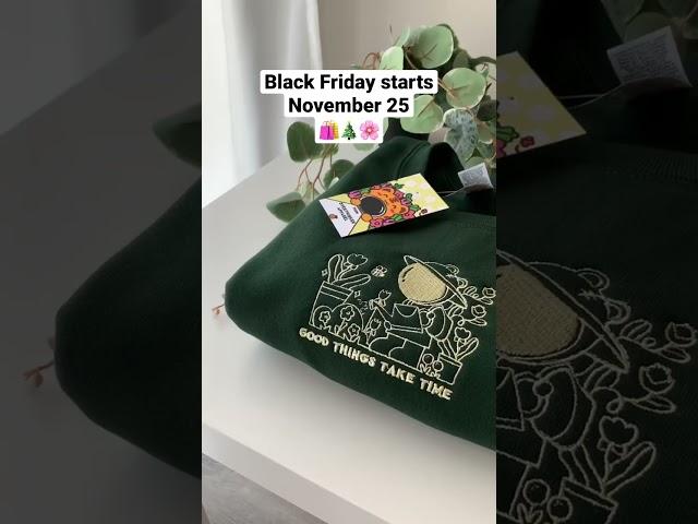 Time to stock up holiday gifts for yourself and your loved ones#shopsmall #christmasgifts #clothes