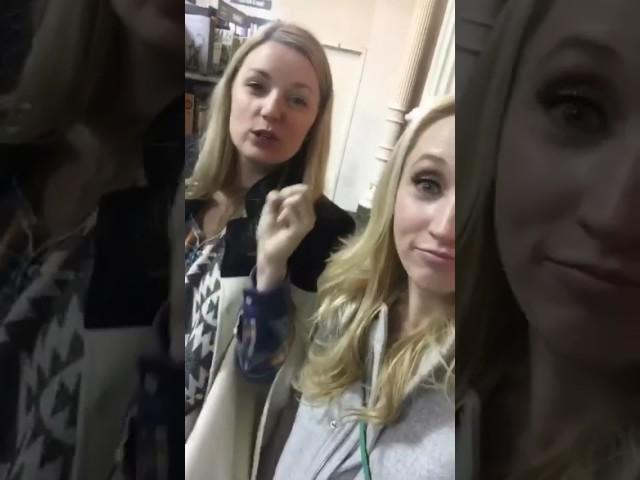 Nikki Dinki + Damaris Phillips go holiday shopping!