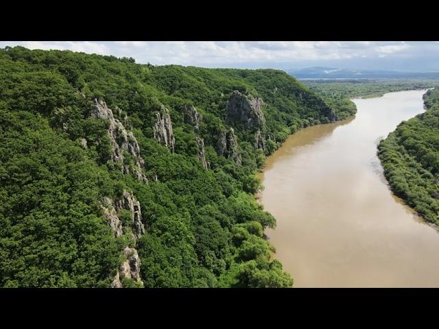 Суйфунские утёсы (р. Раздольная). Рядом с Новогеоргиевкой