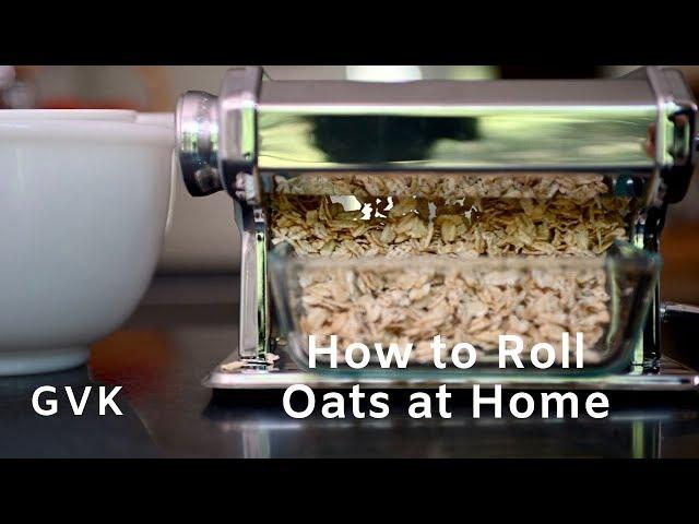 How to Roll Oats at Home