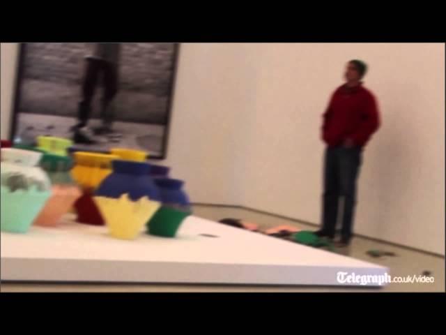 Artist smashes $1 million Ai Weiwei vase