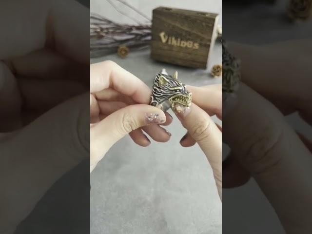 Wolf Ring | Viking's Jewelry