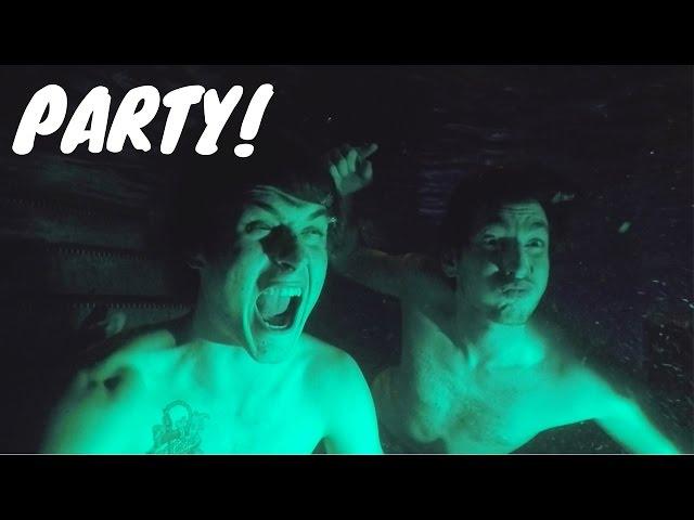 UNDERWATER PARTY!