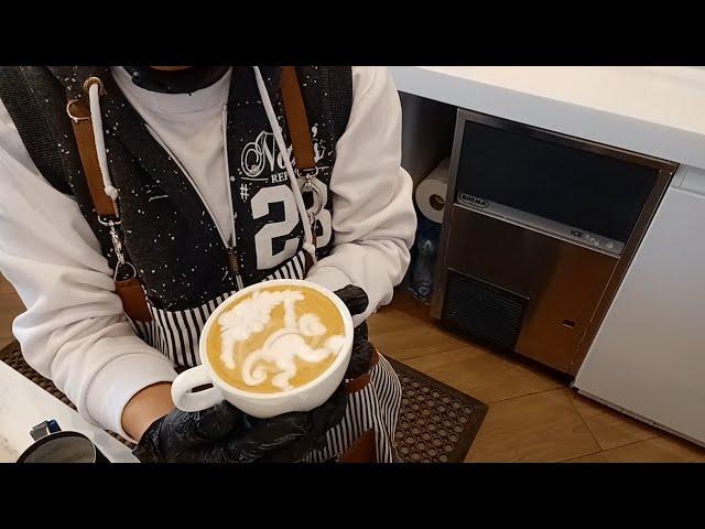 Short video || latteart || barista @koma coffee || coffee lover ||  by: Robzky Master