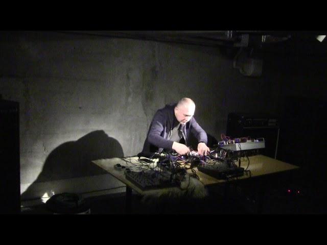 Alexei Borisov at Noge Underground