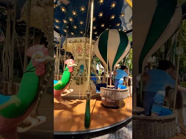 #carousel #marygoround #carrusel#fun #communityspirit #marron5 #jesusgod #frbyron #christinaaguilera