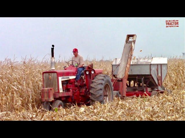 CASE IH Corn Harvesting History 1960-2020