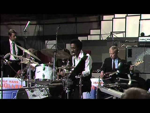 Sammy Davis Jr.plays Drums and Piano