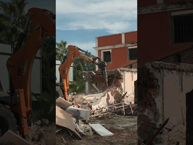 Demolition Begins! Watch the Transformation of Villa Gardenias in Marbella