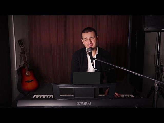 Dancing On My Own - cover by Kristiyan Yankulov (Live Session)