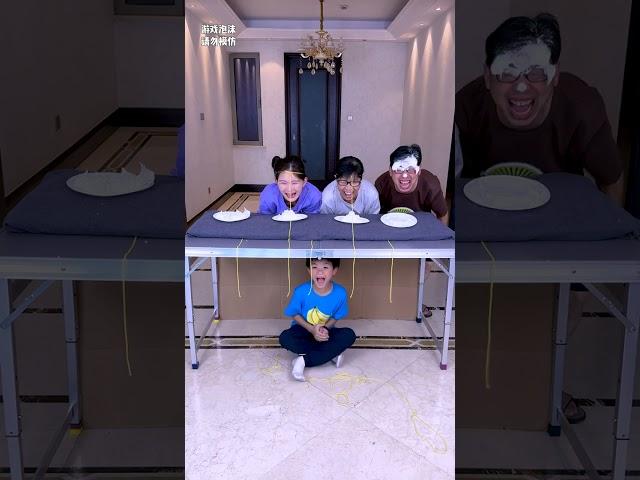 Little Boy Plays A Prank! Pulling The Rope Challenge Is So Exciting!