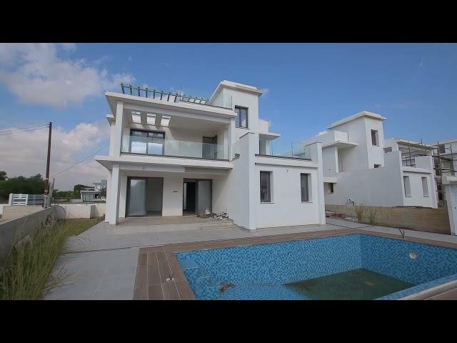 EPCC4678 -  Three Bedroom Link Detached Villa For Sale in Pervolia, Larnaca - Title Deeds