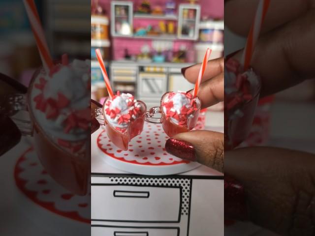 NEW Valentine Cupid Float! @officialminiverse#mini #miniverse #miniature #valentine #new #minifood