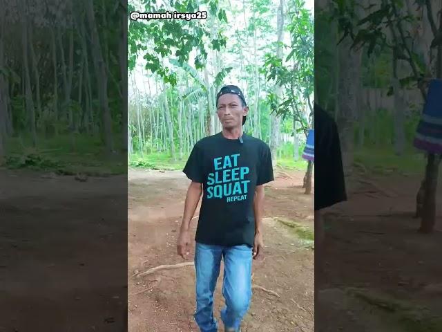 Mandi di pancuran sama kakek yok Dek #viral #viralvidio #humor #shorts