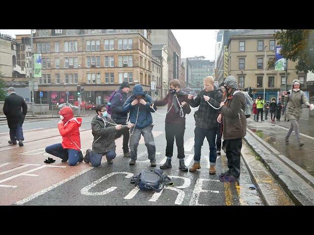 COP26 bridge blockade by Scientist Rebellion!