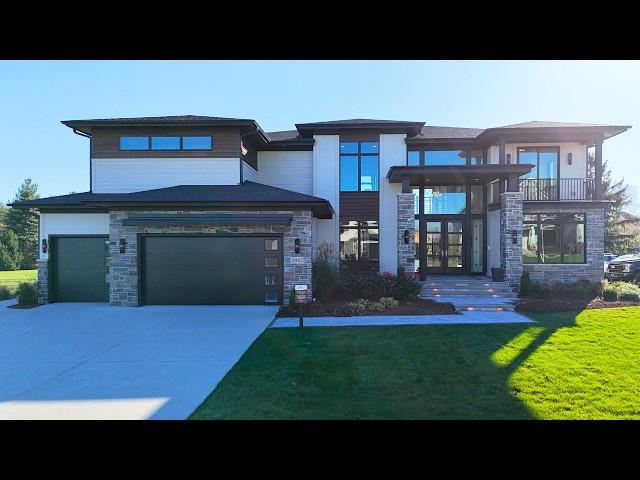 TOUR INSIDE A SPACIOUS LUXURY MODEL HOUSE W/ MODERN INTERIOR NEAR CHICAGO | $1.8M+