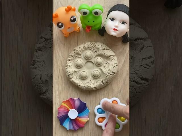 Great Squid Popit Work! #satisfying #squishy #kineticsand #great #squidgame #shorts