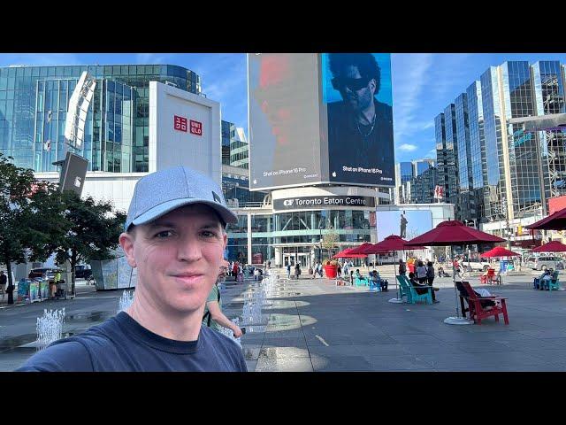 Toronto LIVE: Thursday Morning Downtown (Sept 26)