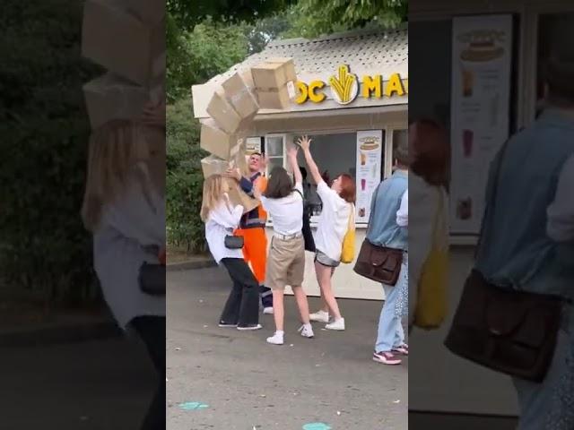 Пранк с коробками