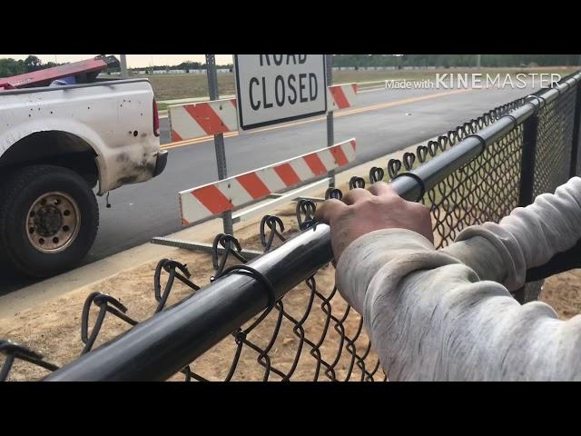 HOW TO TIE A FENCE TIE (COMO AMARRAR FENSA DE CHAINLINK)