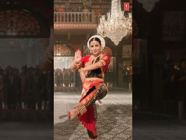 Vidya Balan's Iconic Dance on Ami Je Tomar 3.0 | Bhool Bhulaiyaa 3 | Shreya Ghoshal