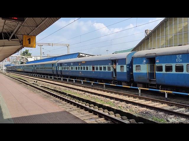 58013 Howrah(HWH)- Bokaro Steel City (BKSC) Fast Passenger Arriving at BKSC