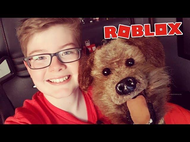 Playing Roblox with Hacker the talking dog!!