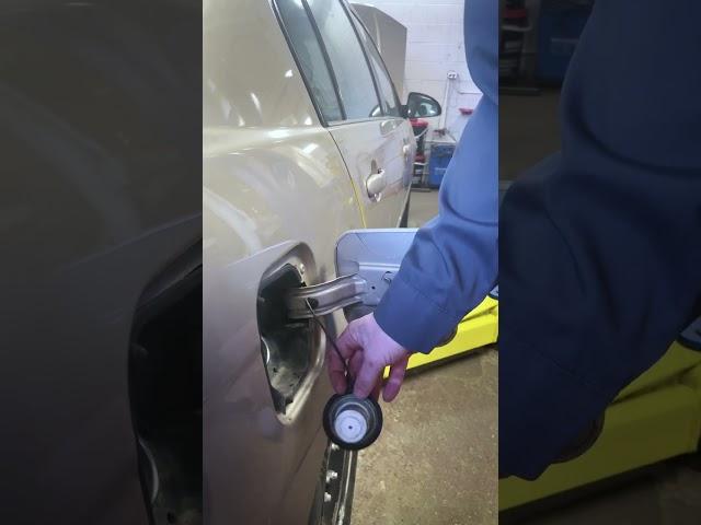 Where to Put Your Gas Cap When Filling Up #shorts