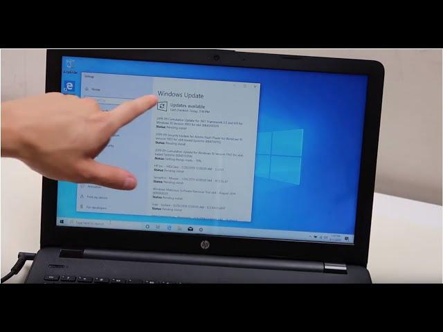 How To Update Your Windows 10 Laptop Computer - Update Drivers - Process Updates - Shown On An HP