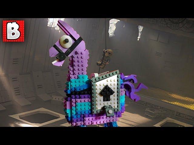 Fortnite Loot Llama on a Jakku Star Destroyer! | TOP 10 MOCs of the Week