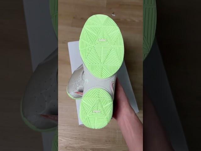 Nike LeBron 22 EP “Dunkman”