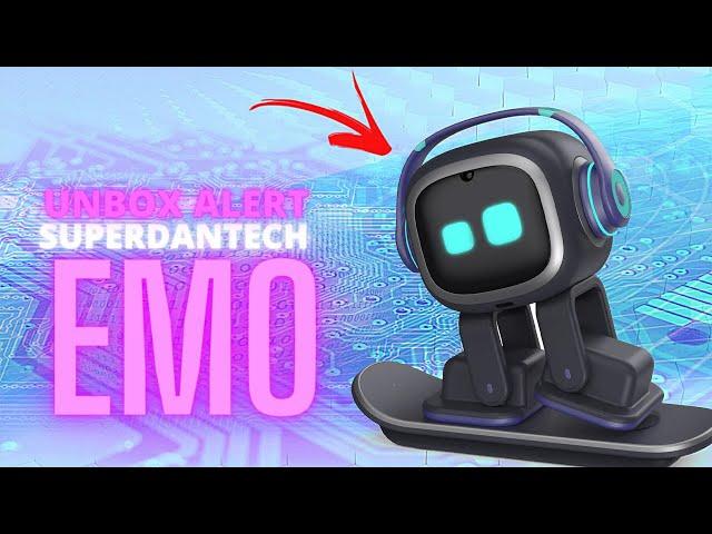 EMO robot from Living AI | Unboxing this cool new robot!