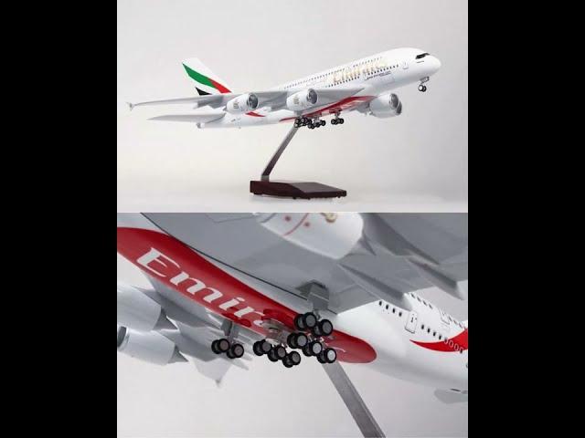 XL Emirates Airbus A380 Premium Collectors Model