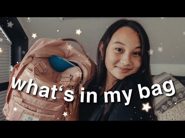 WHAT'S IN MY SCHOOL BAG 2021 | Meine Schultasche für die Oberstufe | Back To School | Lara Emily