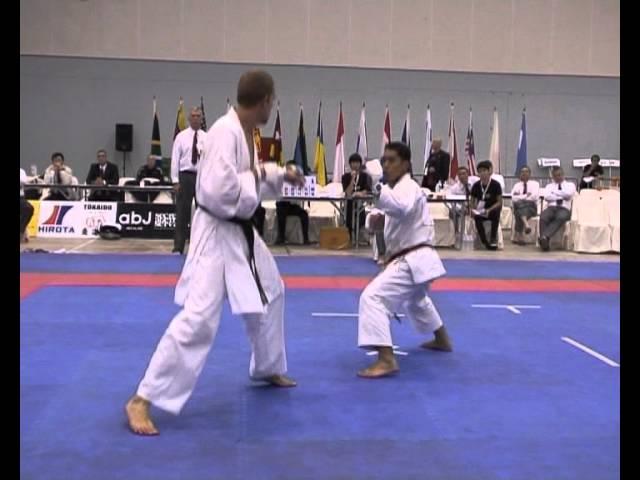 Kumite Men's 1st round Kiryanov RUS vs Kapawen Jr  PHL