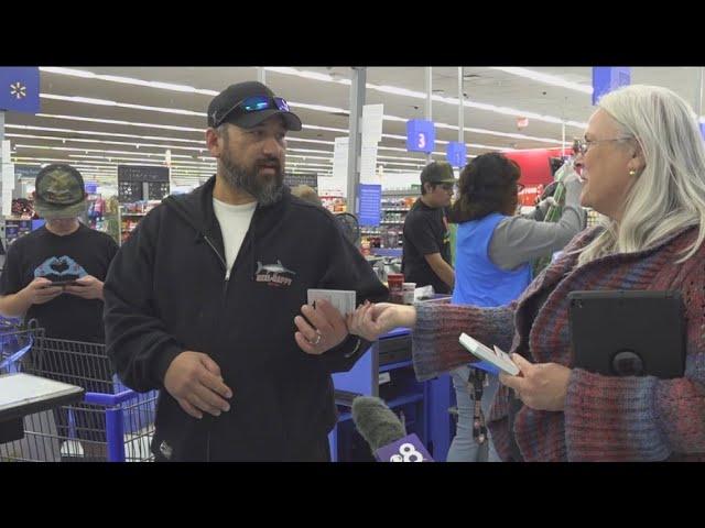 Walmart surprises San Diego shoppers by paying for their Thanksgiving groceries