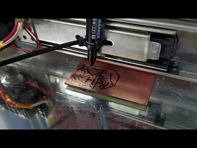 Рисование платы маркером на 3D принтере