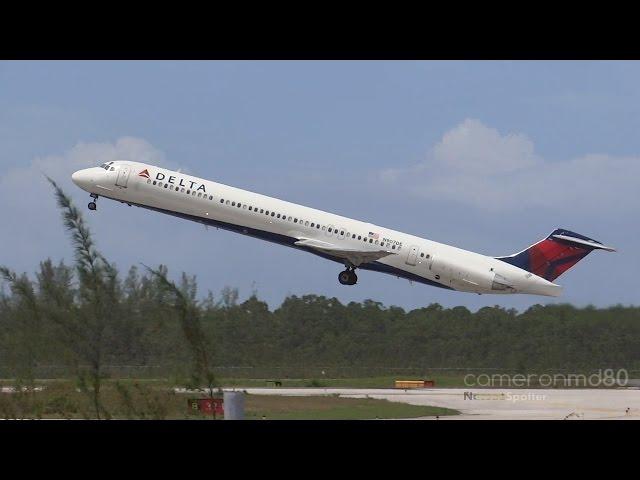 Reverser Problems - DELTA MD-88 | N907DE | Nassau Bahamas | Retired MD-80