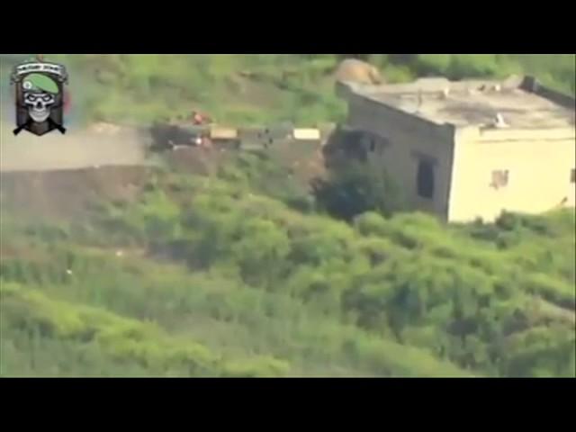 Экипаж сирийского танка Т-55 изящно обманул ракету террористов