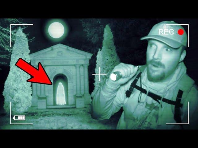 Ghost Hunting Alone in a Haunted Graveyard