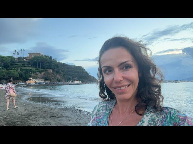 Karolin Fisekci Live from the Coast of Italy