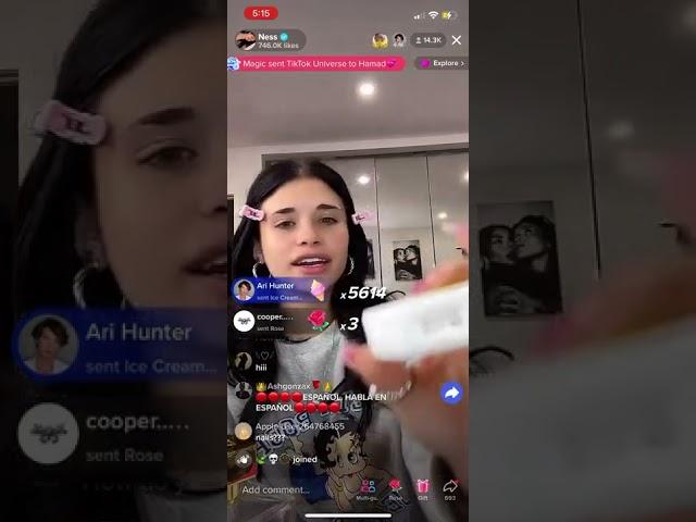 Nessa Barrett Tiktok Live (09/06/22)