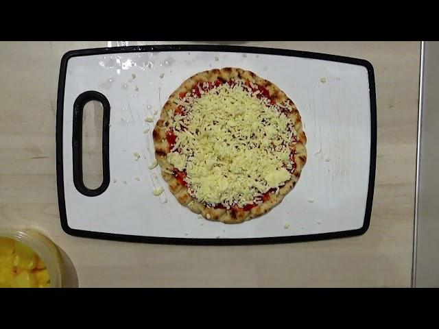 How to make pizza