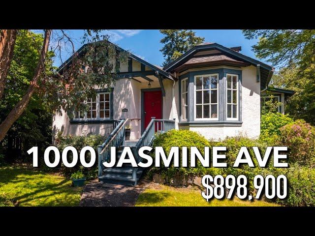 Storybook charm in Saanich BC! 1000 Jasmine Avenue